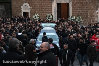 Castel Sant\'Elia - Una folla immensa ai funerali di Luca Graziosi