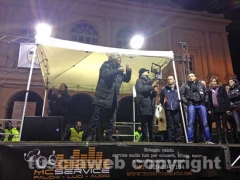 Movimento 5 stelle - Una folla immensa per Grillo