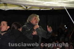 Movimento 5 stelle - Una folla immensa per Grillo
