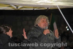 Movimento 5 stelle - Una folla immensa per Grillo