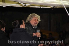 Movimento 5 stelle - Una folla immensa per Grillo