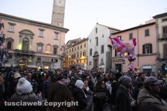 Viterbo - 2015 - Una grande folla per la Befana 115