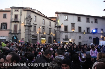 Viterbo - 2015 - Una grande folla per la Befana 115