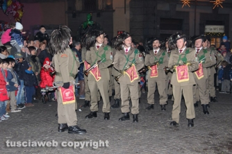 Viterbo - 2015 - Una grande folla per la Befana 115
