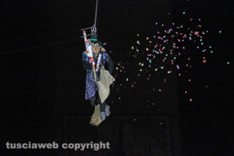 Viterbo - 2015 - Una grande folla per la Befana 115