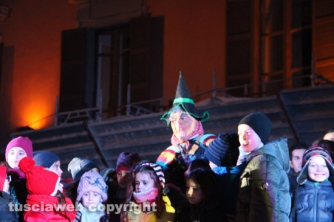 Viterbo - 2015 - Una grande folla per la Befana 115