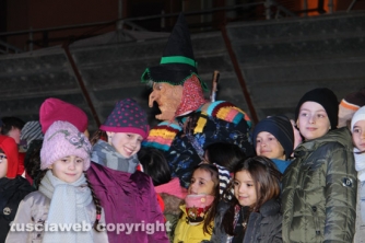 Viterbo - 2015 - Una grande folla per la Befana 115