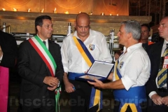 Santa Rosa - Il trasporto visto da Paola Pierdomenico