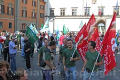 Unopiù, lavoratori in piazza per difendere il posto di lavoro
