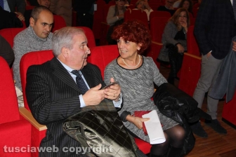 Valeria Fedeli e Nancy Brilli al teatro dell'Unione