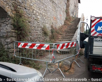 Viterbo - Vandali in azione all'ex ospedale vecchio