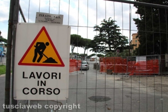 Viterbo - Via Cairoli, parlano i commercianti