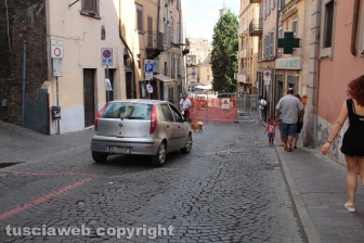 Viterbo - Via Cairoli, parlano i commercianti