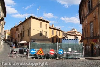 Viterbo - Via Cairoli, parlano i commercianti