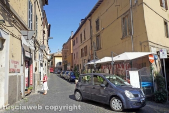 Via Cairoli