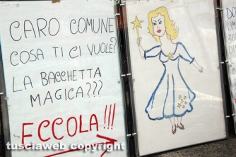 Via della Palazzina - Il sit-in di Solidarietà cittadina