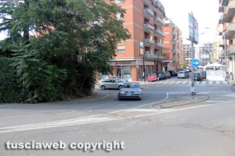 Via della Palazzina - Il sit-in di Solidarietà cittadina