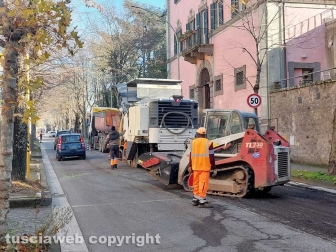 Viterbo - Viale Trieste, iniziata la fresatura