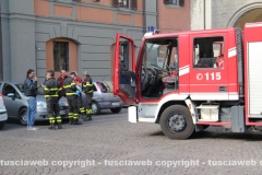 Vigili del fuoco sotto la Prefettura