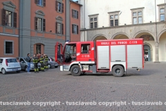 Vigili del fuoco sotto la Prefettura