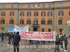 Villa Buon Respiro, pazienti e lavoratori in corteo