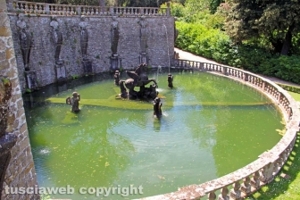 Villa Lante nel degrado