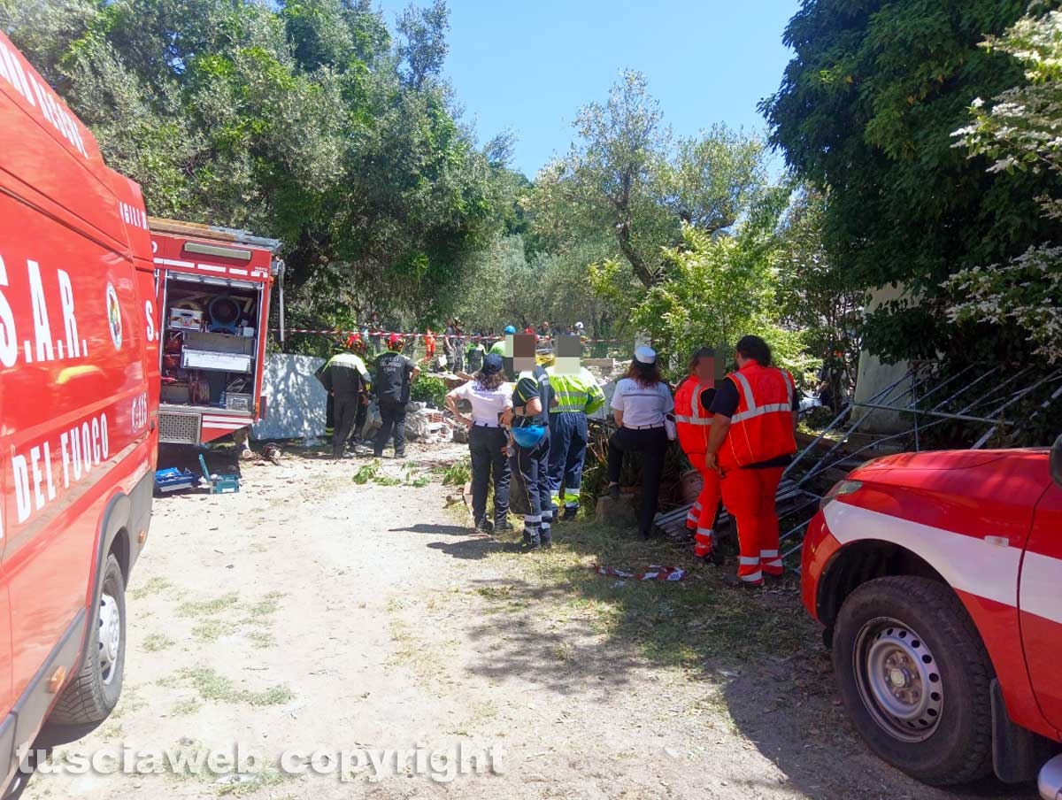 Bolsena - Forte esplosione distrugge casa