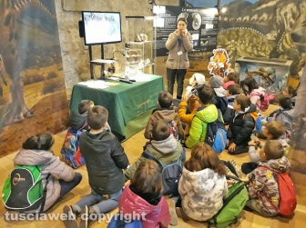 Viterbo - La mostra sui dinosauri a palazzo dei papi