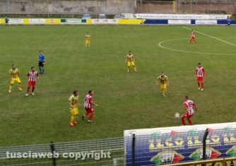 Calcio - Viterbese - Isola Liri