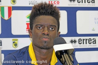Viterbese - Prato 2-0