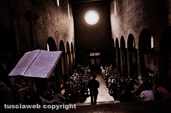 Viterbo bombardata, Viterbo liberata