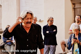 Viterbo bombardata, Viterbo liberata