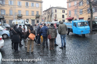 Viterbo civica ripulisce sopra al Sacrario