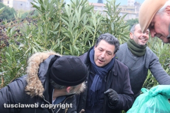 Viterbo civica ripulisce sopra al Sacrario