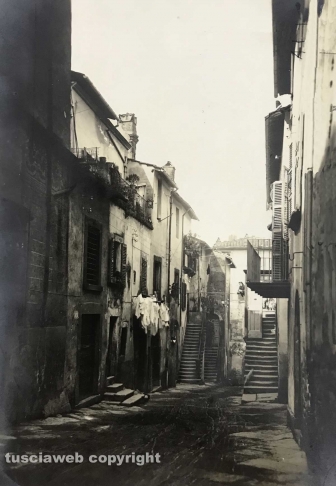 Viterbo - Via Calabresi