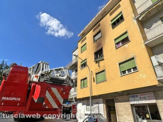 Viterbo - Incendio in un appartamento in via Monte Grappa