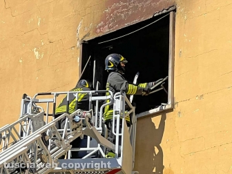 Viterbo - Incendio in un appartamento in via Monte Grappa