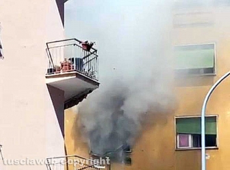 Viterbo - Incendio in un appartamento in via Monte Grappa