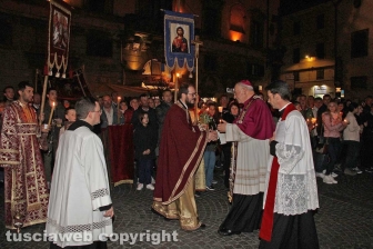 Pasqua - Viterbo - La processione del Cristo morto