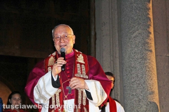 Pasqua - Viterbo - La processione del Cristo morto