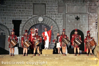 Pasqua - Viterbo - La processione del Cristo morto
