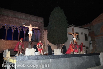 Pasqua - Viterbo - La processione del Cristo morto