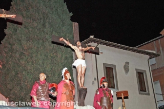 Pasqua - Viterbo - La processione del Cristo morto