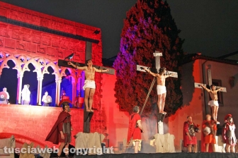 Pasqua - Viterbo - La processione del Cristo morto