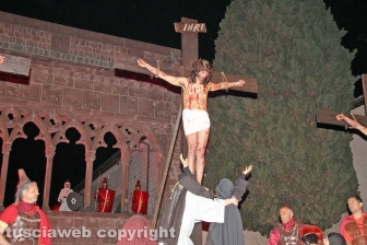Pasqua - Viterbo - La processione del Cristo morto