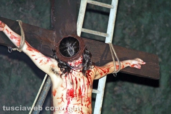 Pasqua - Viterbo - La processione del Cristo morto