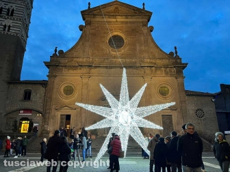 Viterbo - Natale 2022 - L’accensione dell’albero