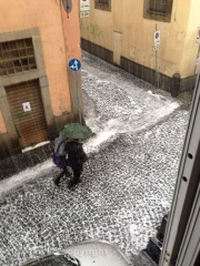 Viterbo ricoperta di grandine