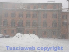 Viterbo sotto la neve - 10 ottobre - ore 10, 20 - foto Giuseppe Ferlicca