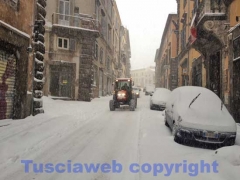 Viterbo sotto la neve - 10 ottobre - ore 10, 20 - foto Giuseppe Ferlicca